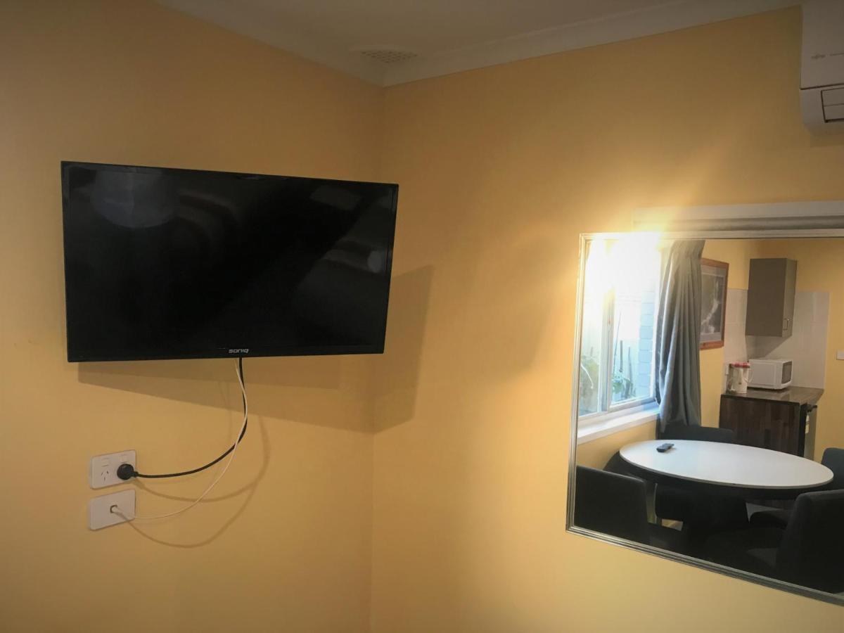 Toukley Motor Inn Esterno foto