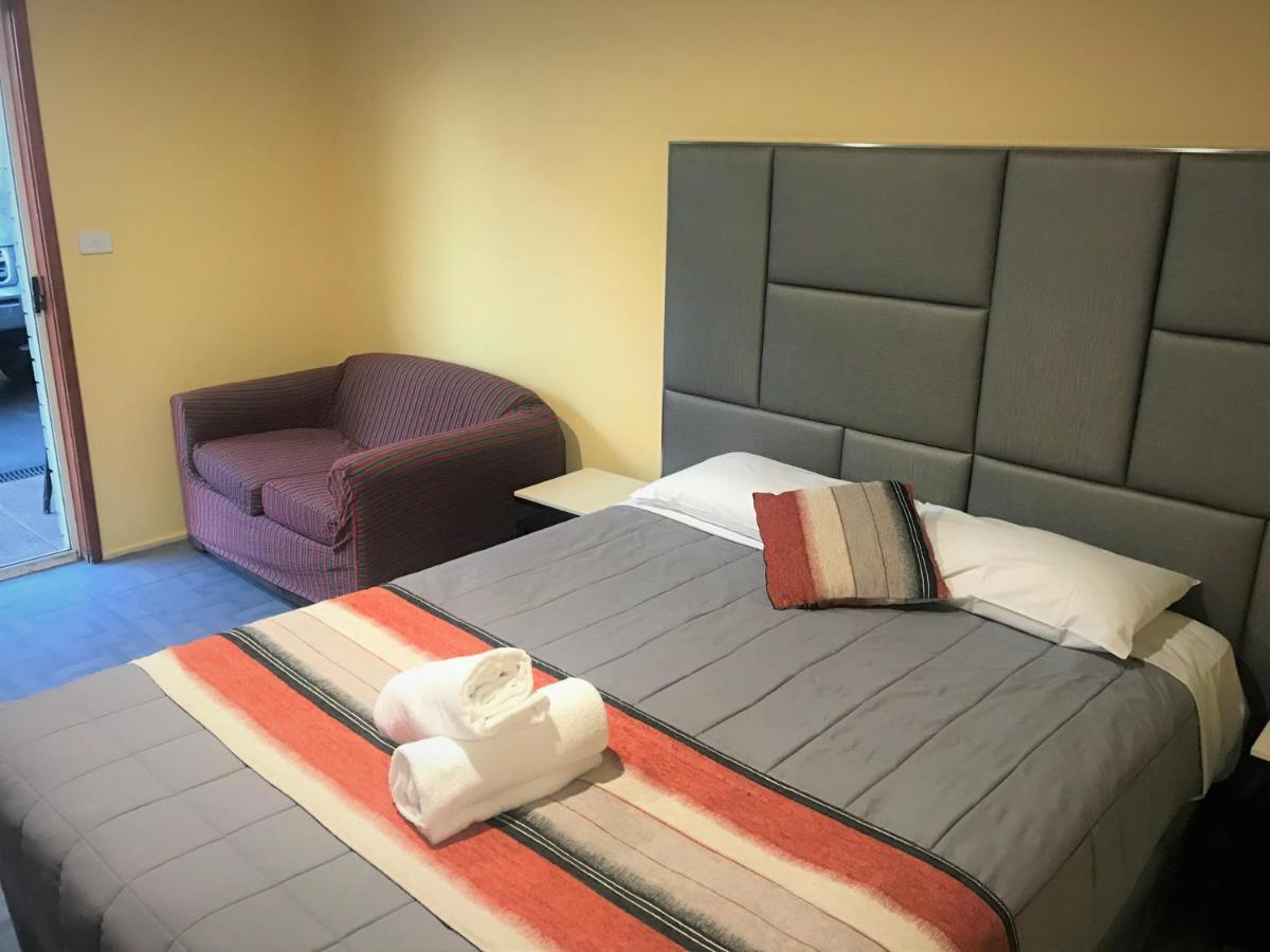 Toukley Motor Inn Esterno foto