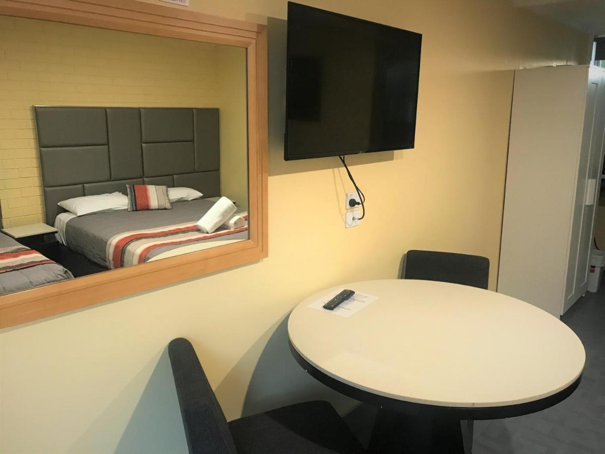 Toukley Motor Inn Esterno foto